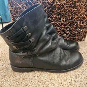 Nine West Vintage Collection Leather Booties | Size 9.5 | Faux Lace-Up